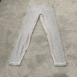 Lululemon - Align 28” - Size 8
